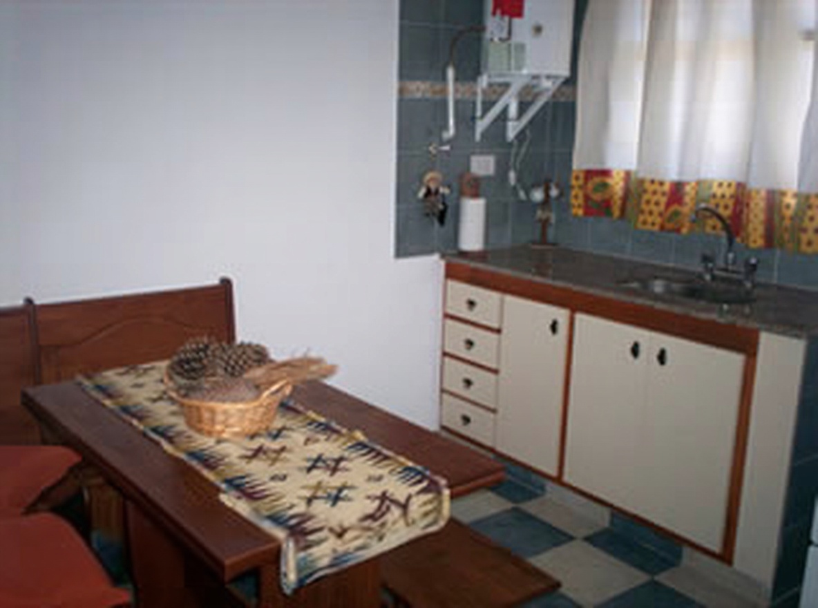 Dúplex con balcón y vista al mar frente al mar en Costa del Este miniatura 5