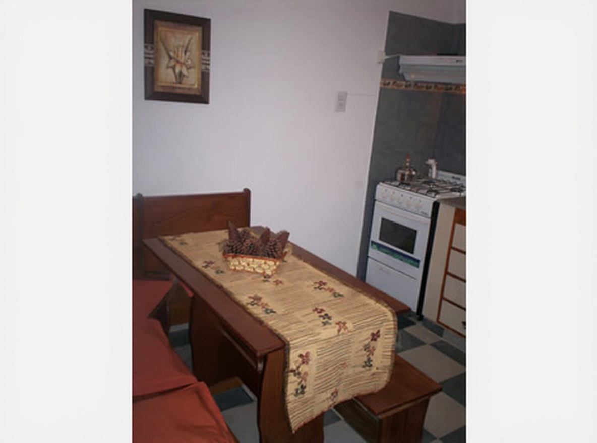 Dúplex con cochera y parrilla frente al mar en Costa del Este miniatura 6