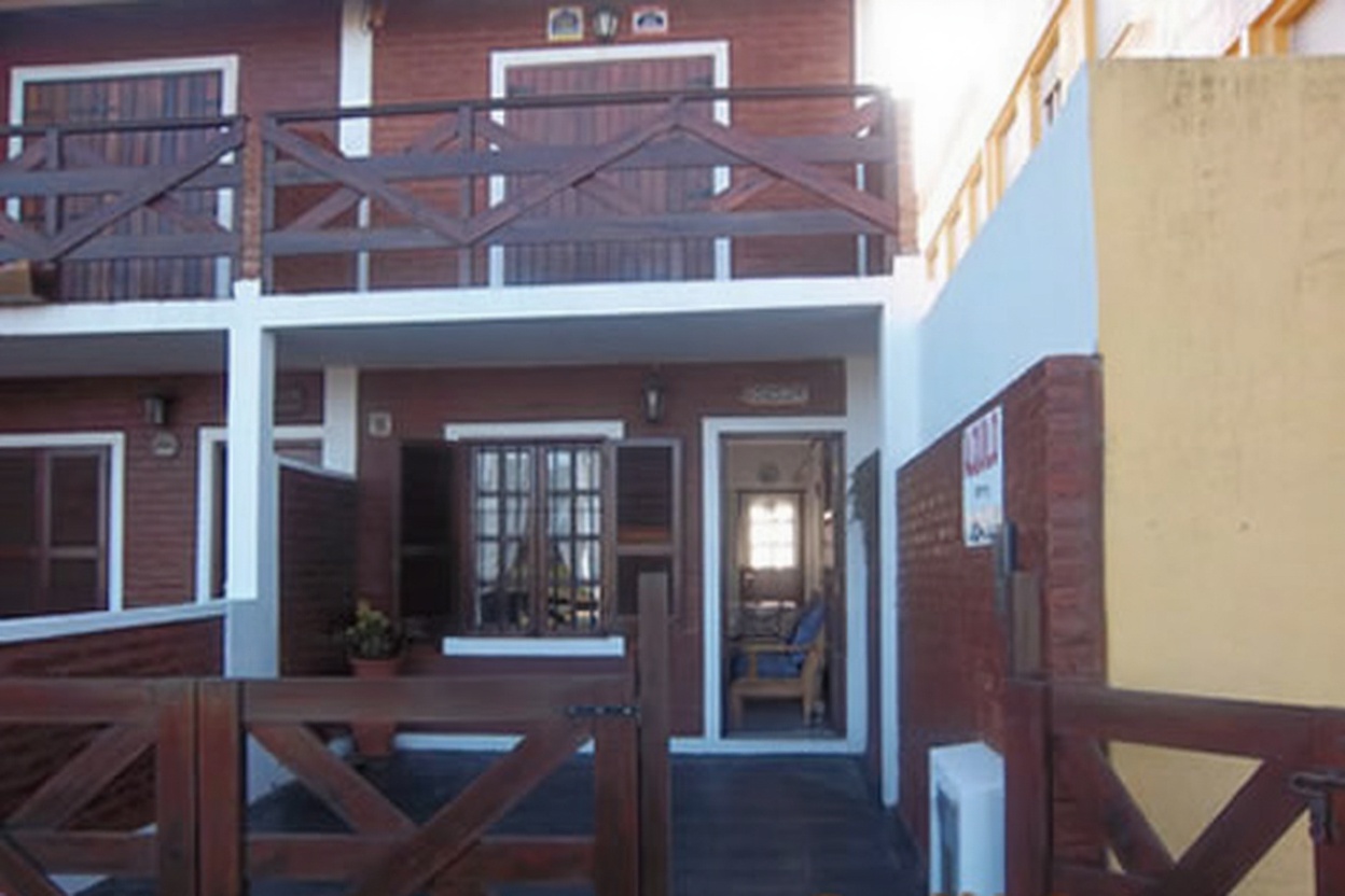 Dúplex para 4 personas a 40 metros de la playa en Mar de Ajó miniatura 12