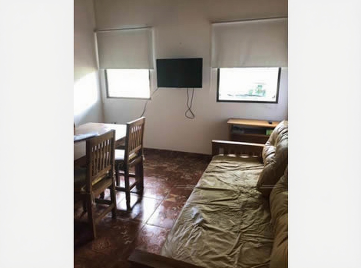 Dúplex con WiFi a 7 cuadras del mar en Costa del Este miniatura 2