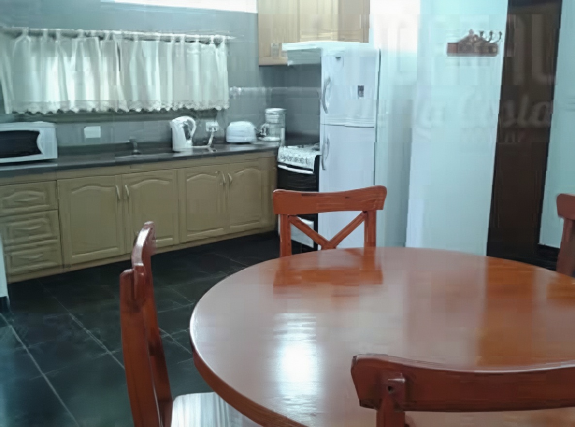 Dúplex cerca del mar y del centro en Costa del Este miniatura 5