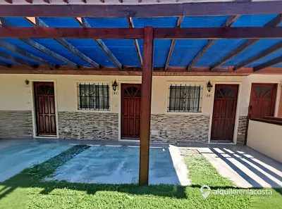 Dúplex con patio y parrilla en San Clemente del Tuyú foto 2