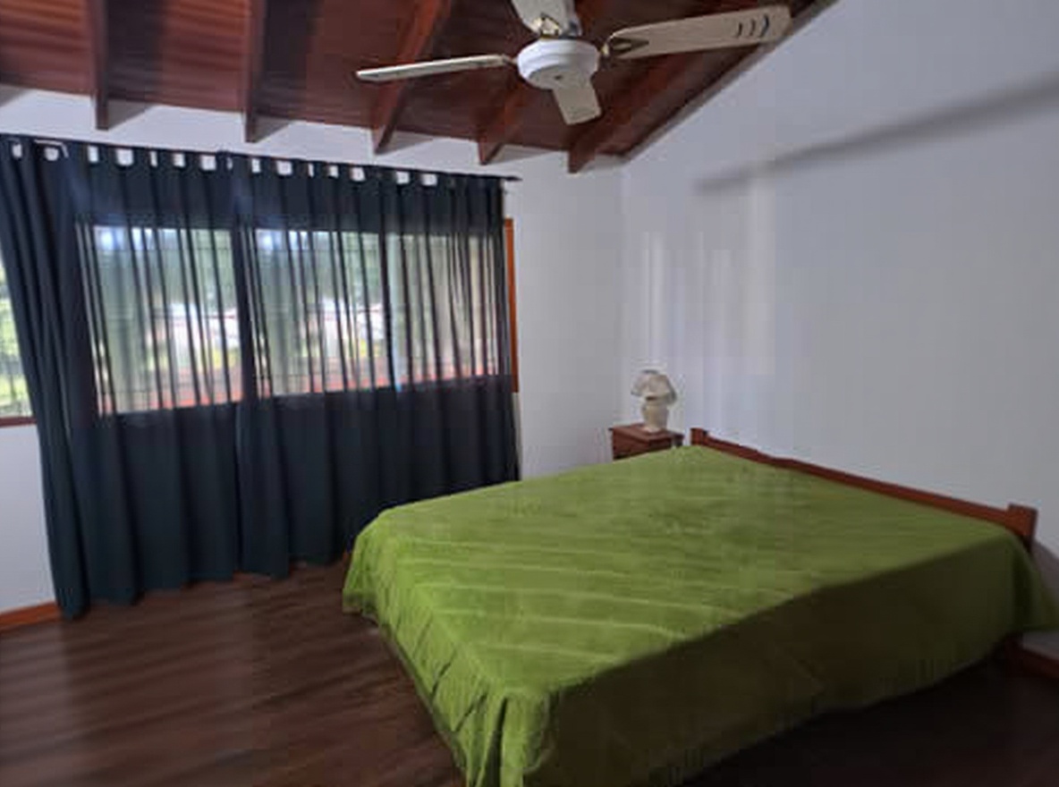 Dúplex con patio y parrilla en San Clemente del Tuyú miniatura 8