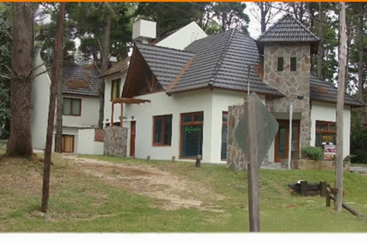 Dúplex con WiFi a 3 cuadras del mar en Costa del Este