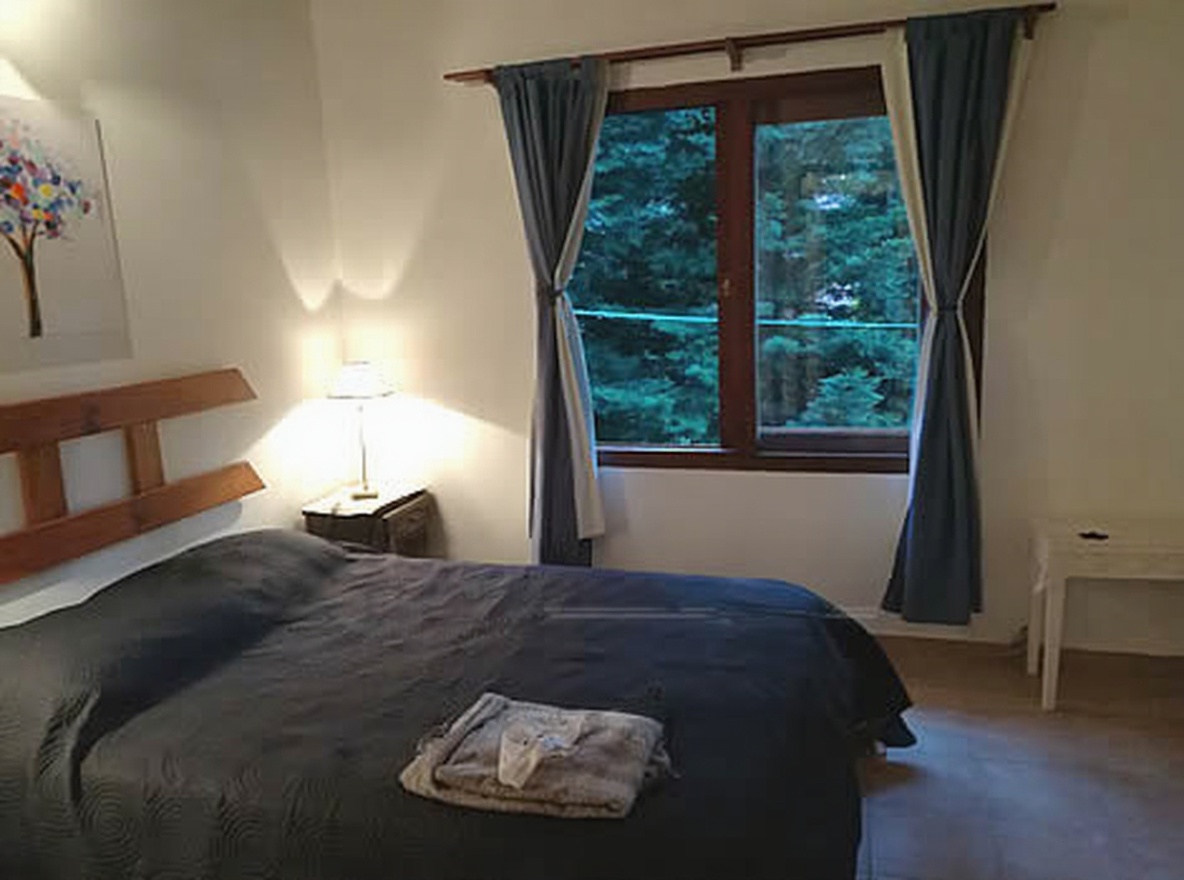 Dúplex con WiFi a 3 cuadras del mar en Costa del Este miniatura 11