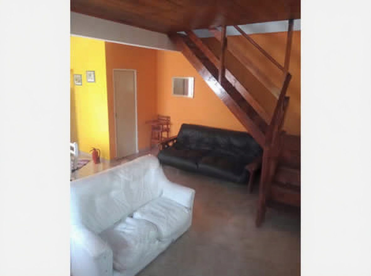 Dúplex con parque y parrilla en Costa del Este miniatura 3