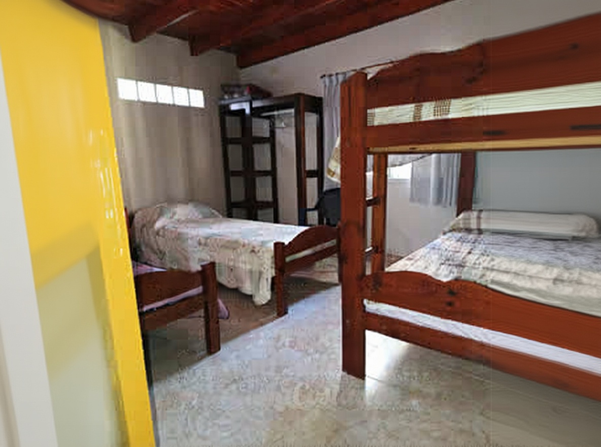 Dúplex con parque y parrilla en Costa del Este miniatura 6