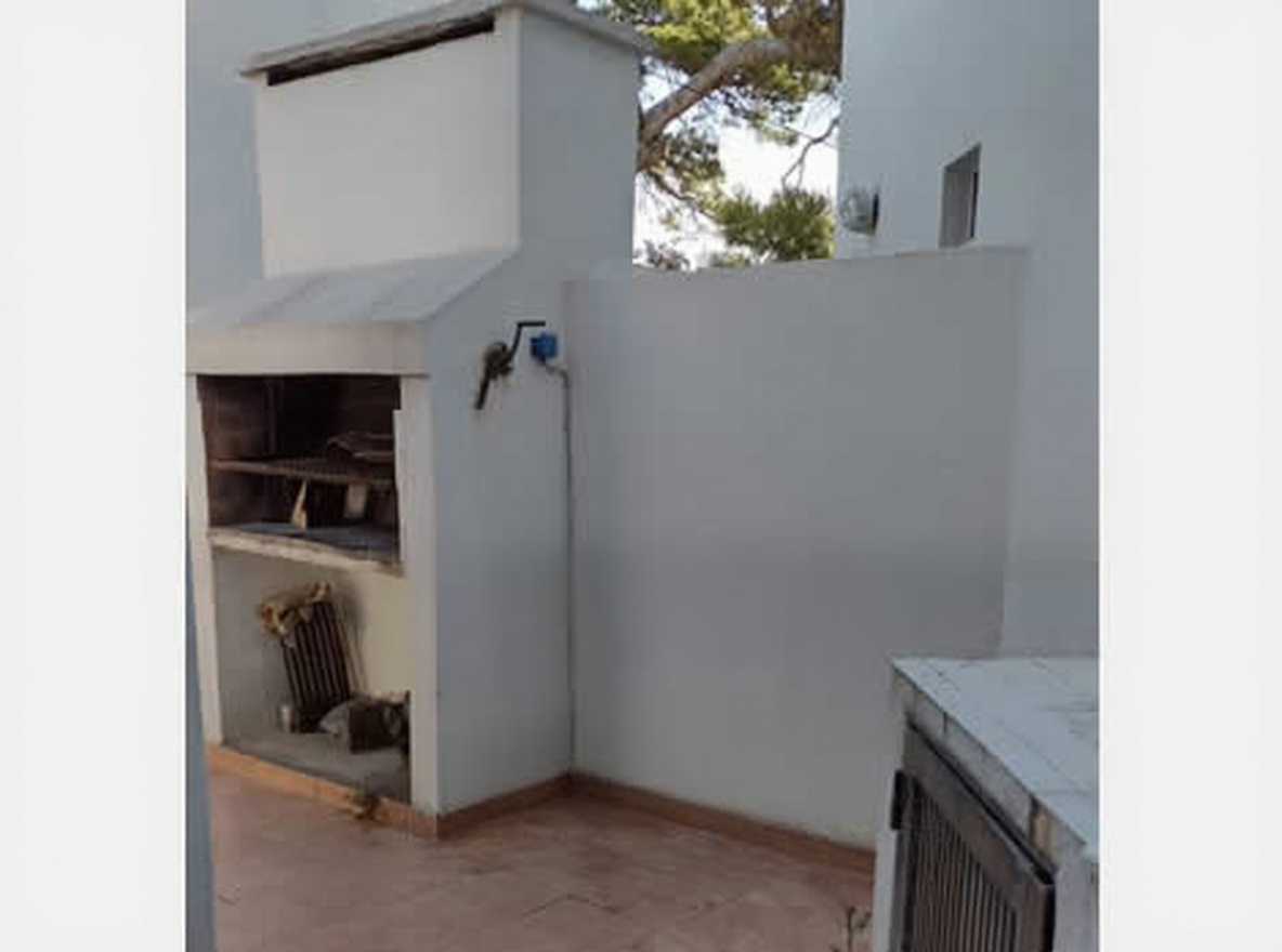 Dúplex con pileta y parrilla en Mar del Tuyú miniatura 7