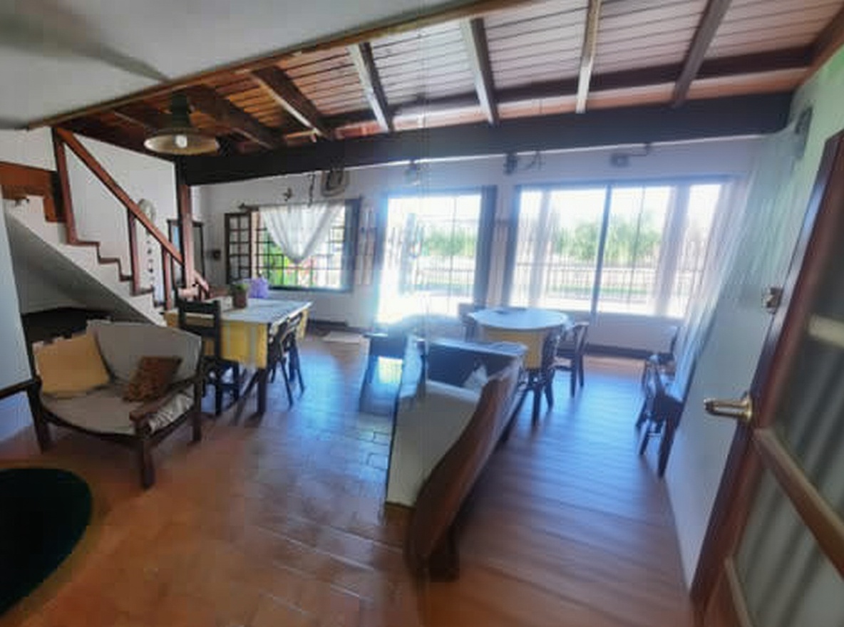 Dúplex con patio y parrilla a 3 cuadras del mar en San Clemente del Tuyú miniatura 2