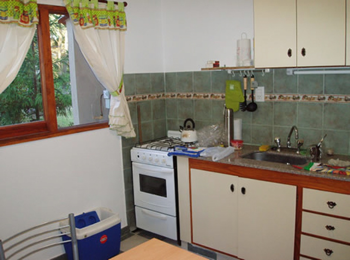 Dúplex cerca del centro en Costa del Este miniatura 3