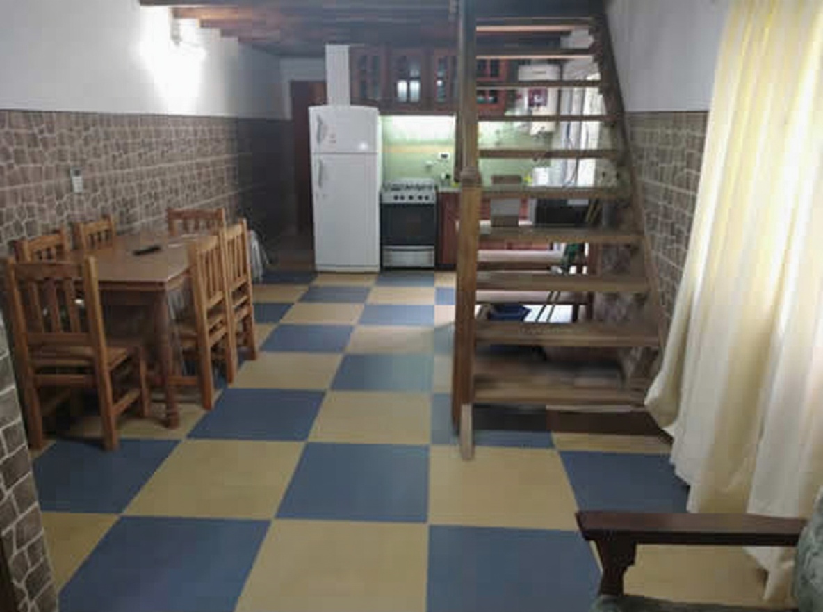 Dúplex de 3 dormitorios en Costa del Este miniatura 3