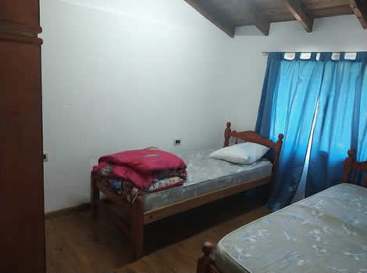 Dúplex de 3 dormitorios en Costa del Este miniatura 8