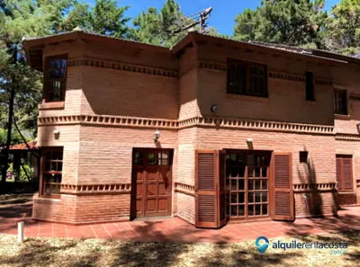 Dúplex con parrilla a 200 metros del mar en Costa del Este foto 2