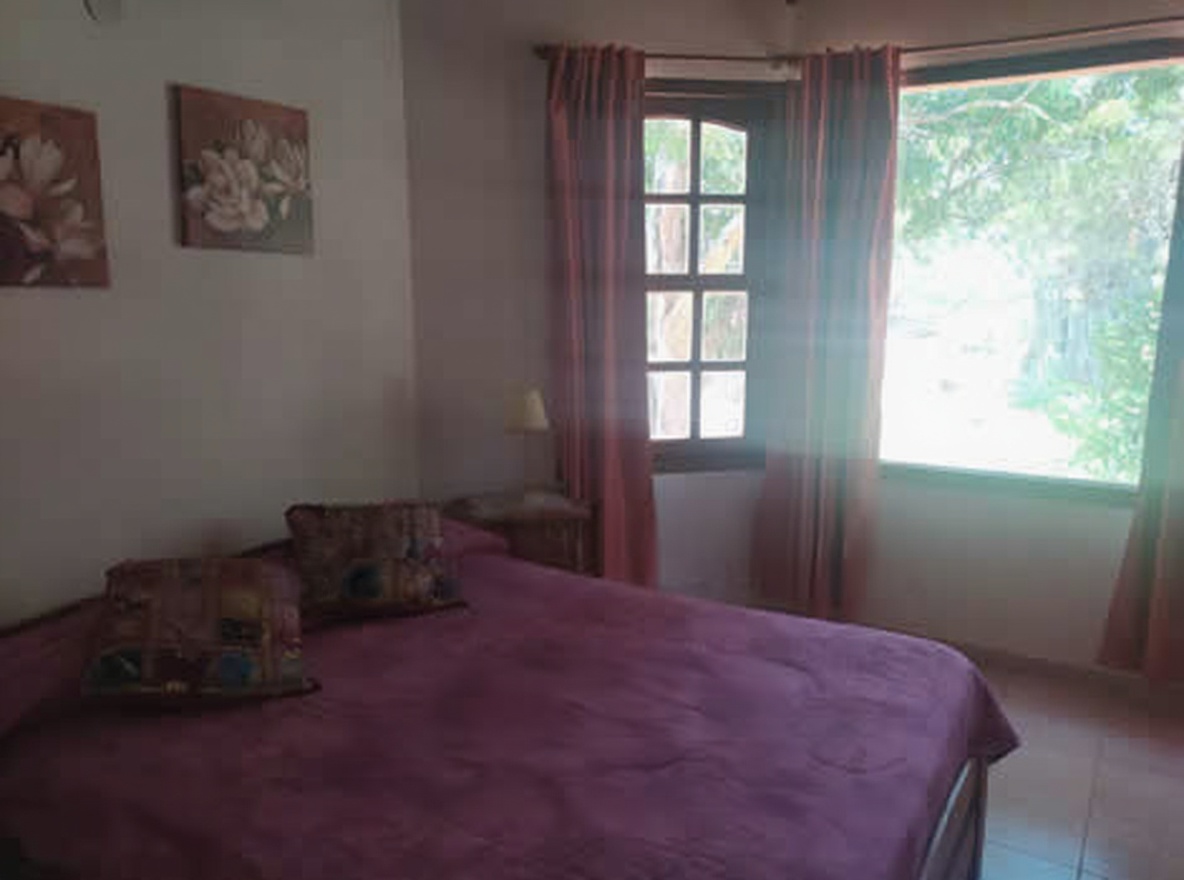 Dúplex con parrilla a 200 metros del mar en Costa del Este miniatura 7