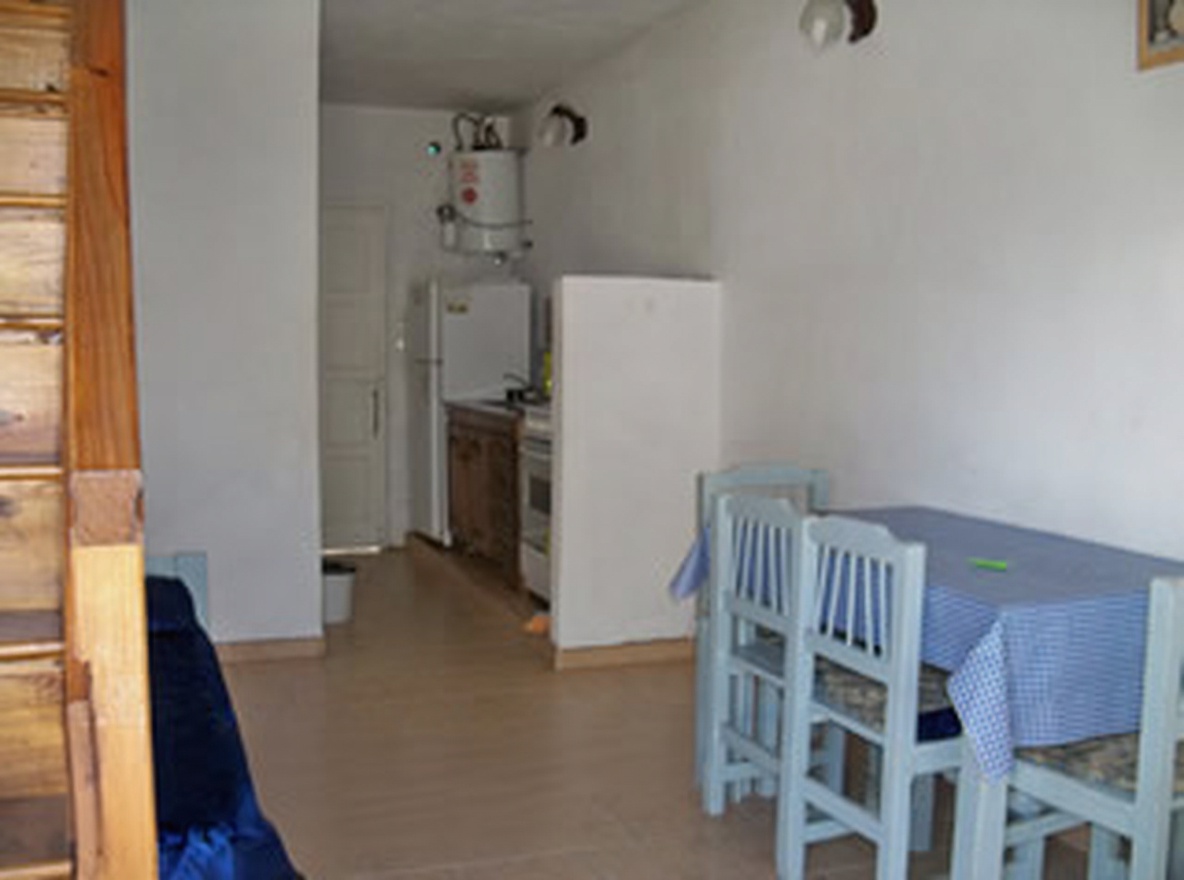 Dúplex con pileta y parrilla a 70 metros del mar en Mar del Tuyú miniatura 11