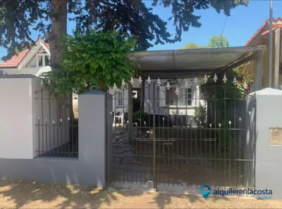 Chalet con WiFi a 400 metros del mar en Mar del Tuyú