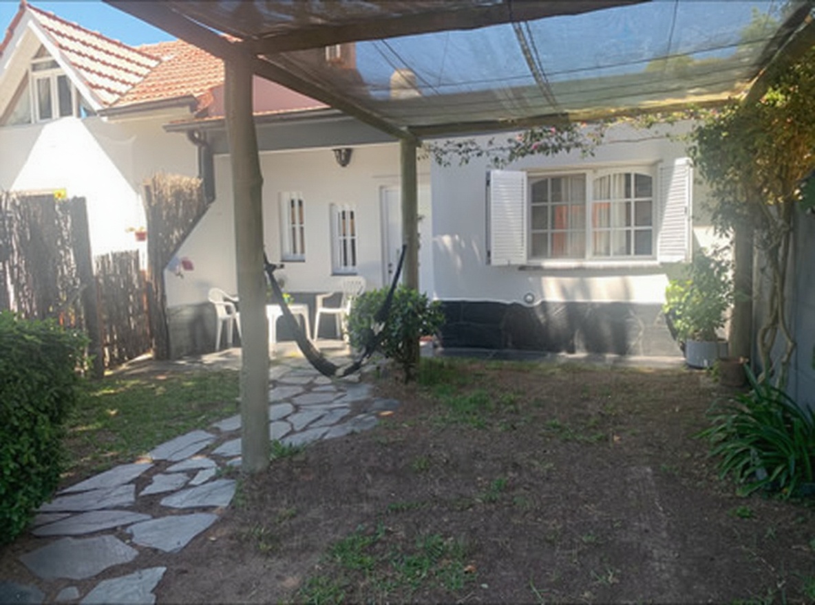 Chalet con WiFi a 400 metros del mar en Mar del Tuyú miniatura 2