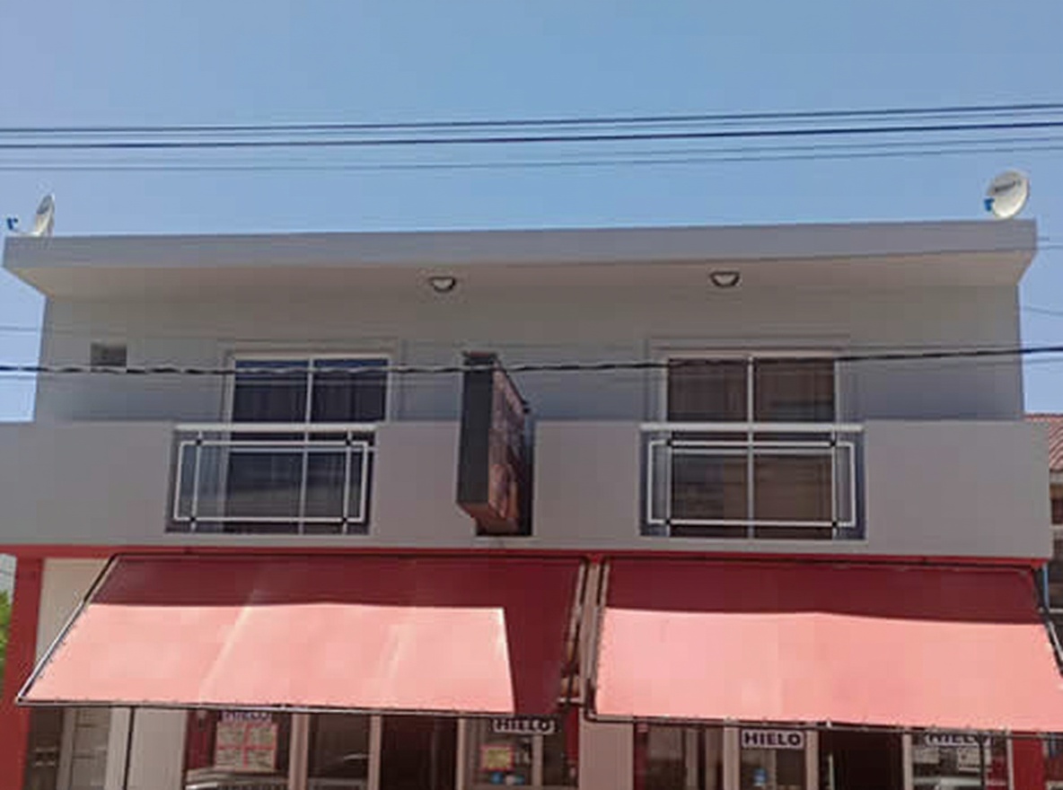 Cabaña de 10 dormitorios en Las Toninas