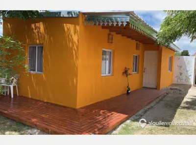 Cabaña con WiFi en Las Toninas