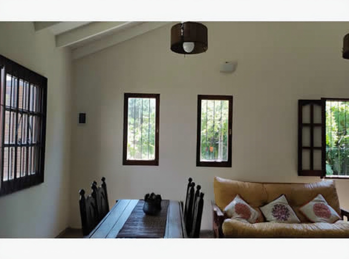 Cabaña con parque y parrilla en Mar del Tuyú miniatura 6