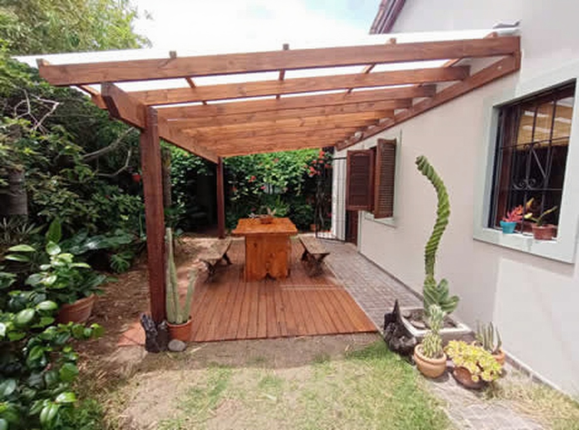 Cabaña con parque y parrilla en Mar del Tuyú miniatura 9