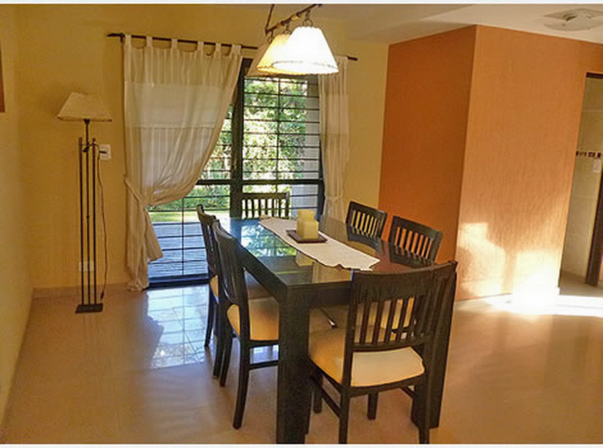 Chalet de 3 dormitorios en Costa del Este miniatura 3