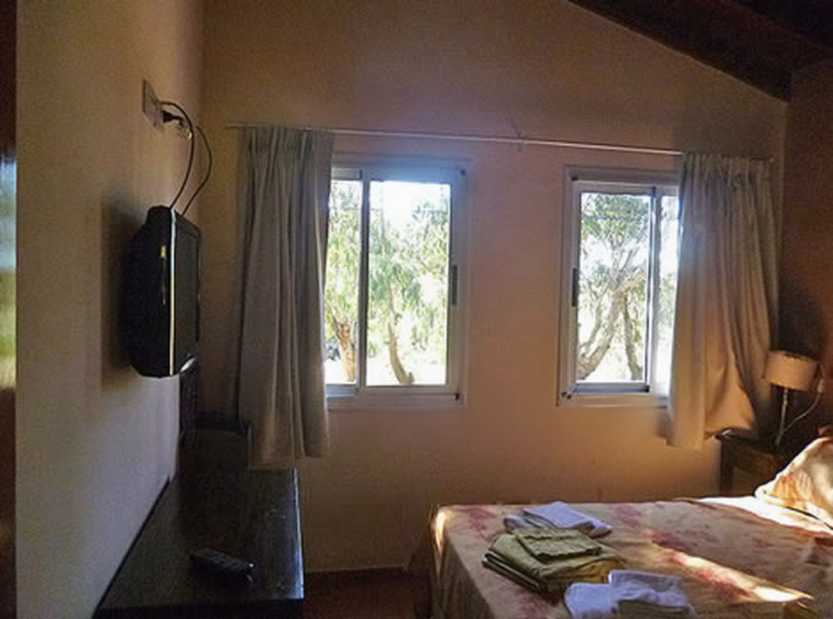 Chalet con cochera en Costa del Este miniatura 9