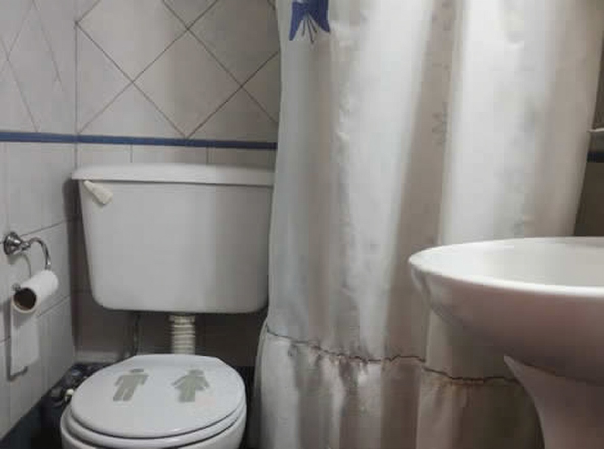 Monoambiente a 100 metros del mar en Santa Teresita miniatura 6