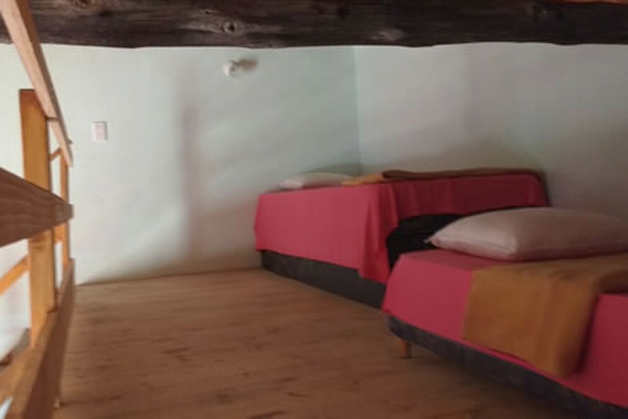 Monoambiente con cochera y parrilla a 150 metros del mar en Costa Chica miniatura 9