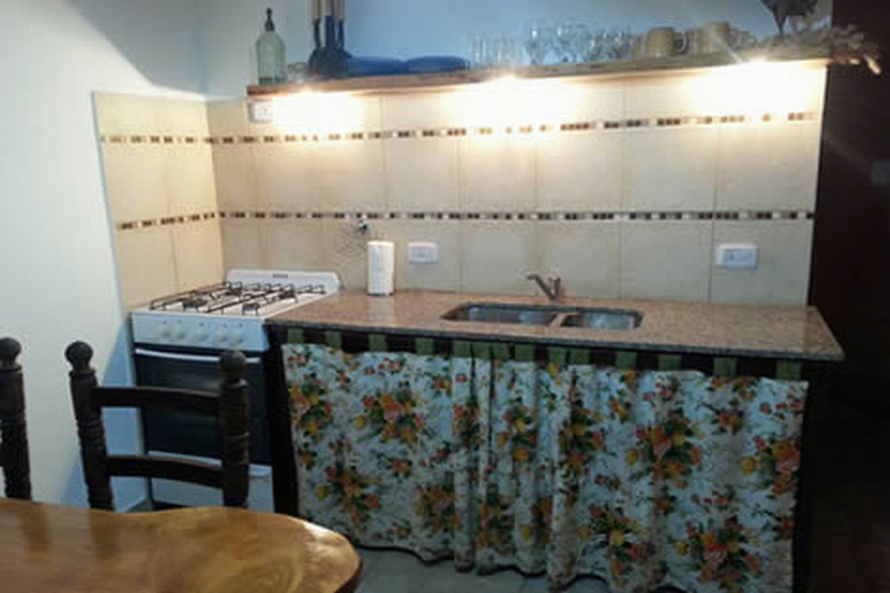 Cabañas con cochera a 150 metros del mar en Costa del Este miniatura 2