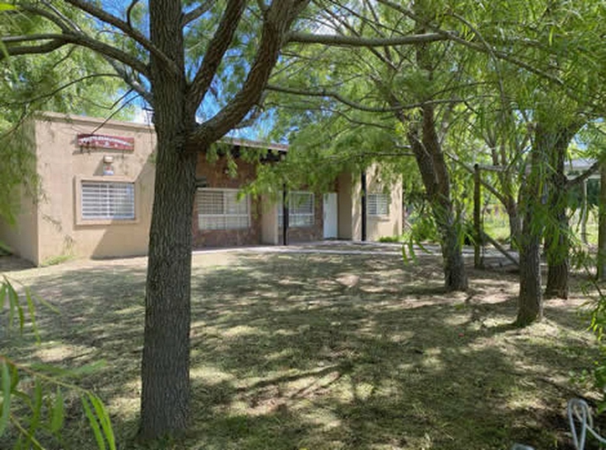 Cabaña con cochera en Mar del Tuyú