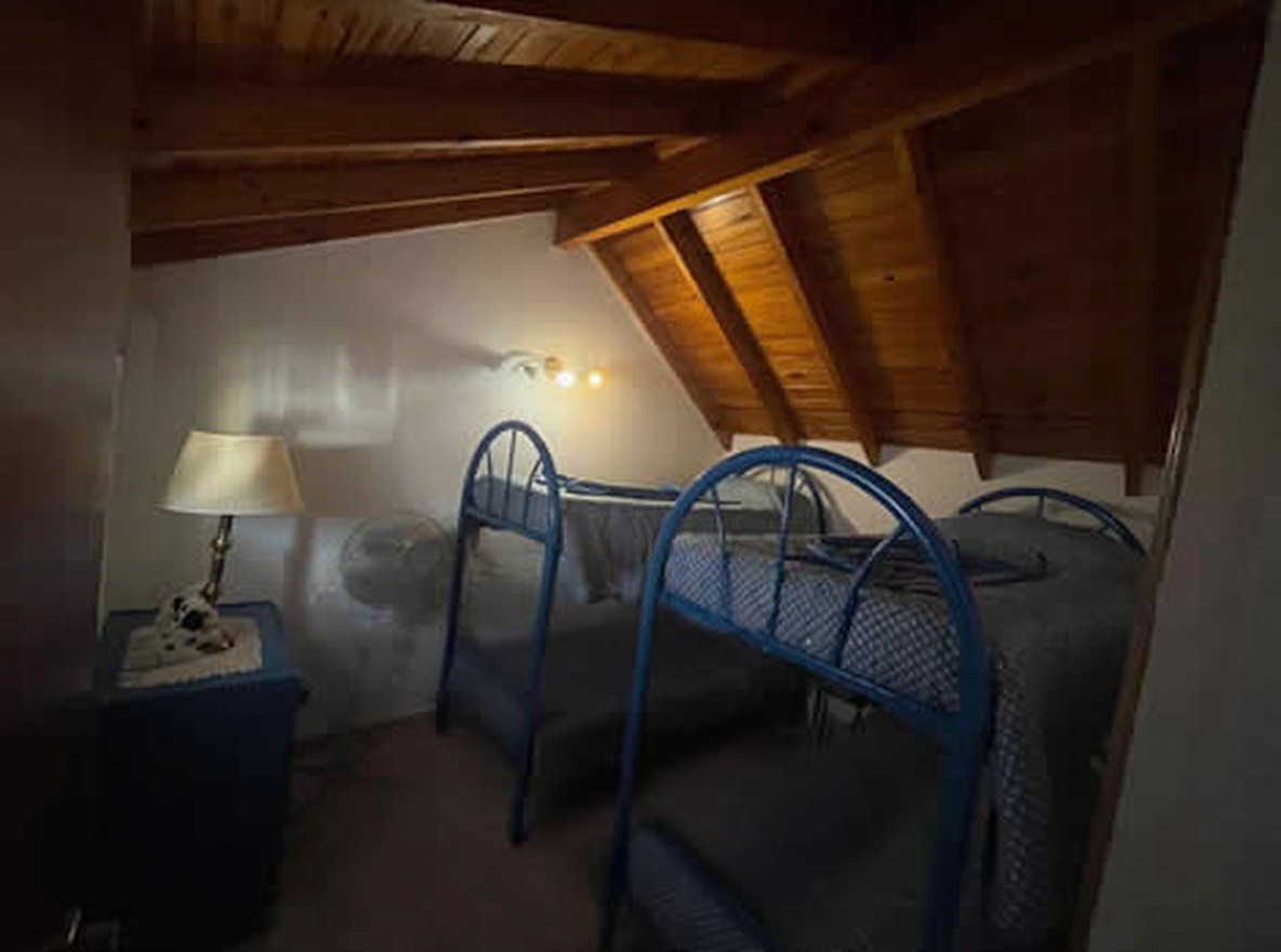 Triplex con 3 baños a metros de la playa en Costa Azul miniatura 7