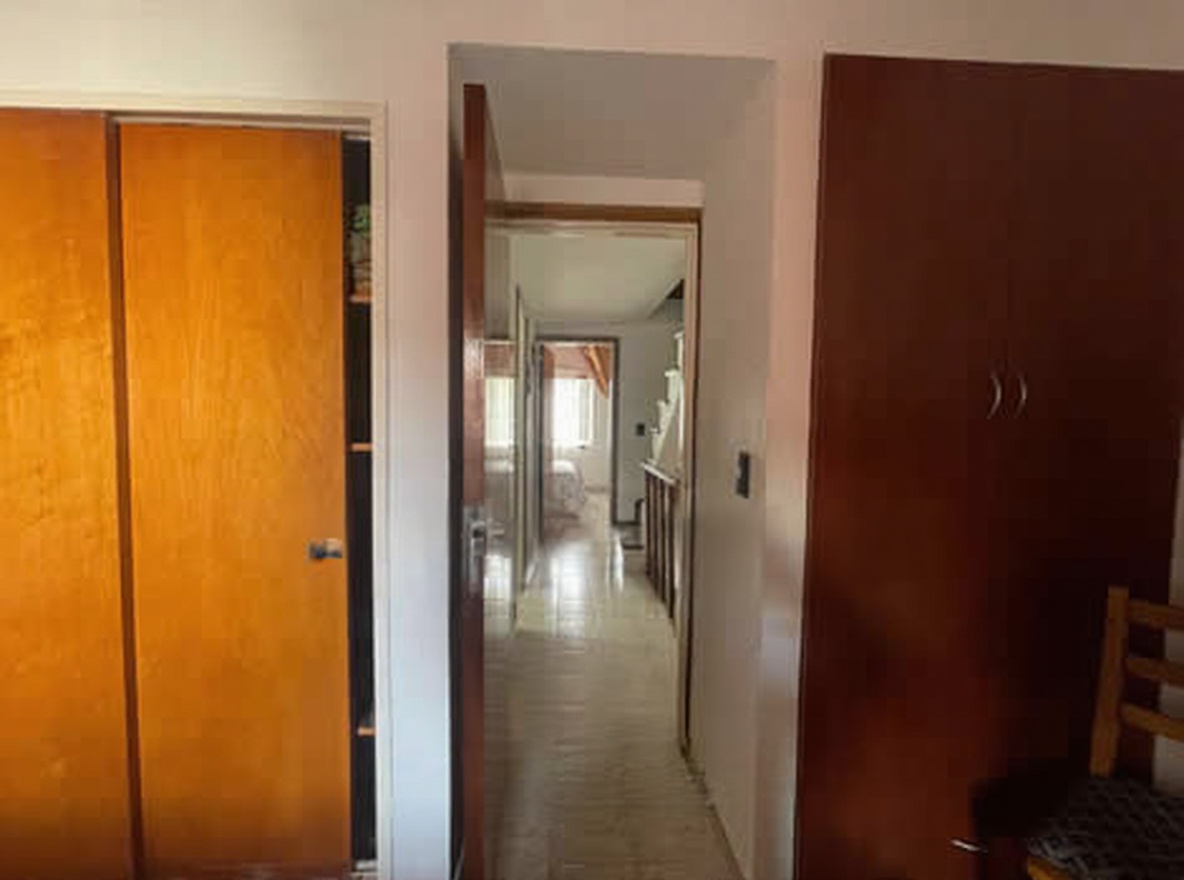 Triplex con 3 baños a metros de la playa en Costa Azul miniatura 8