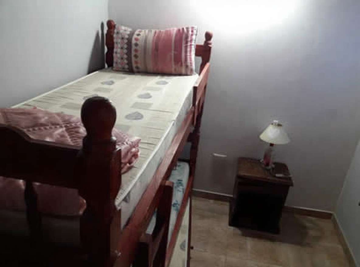 Tríplex con cochera y parrilla en Santa Teresita miniatura 11