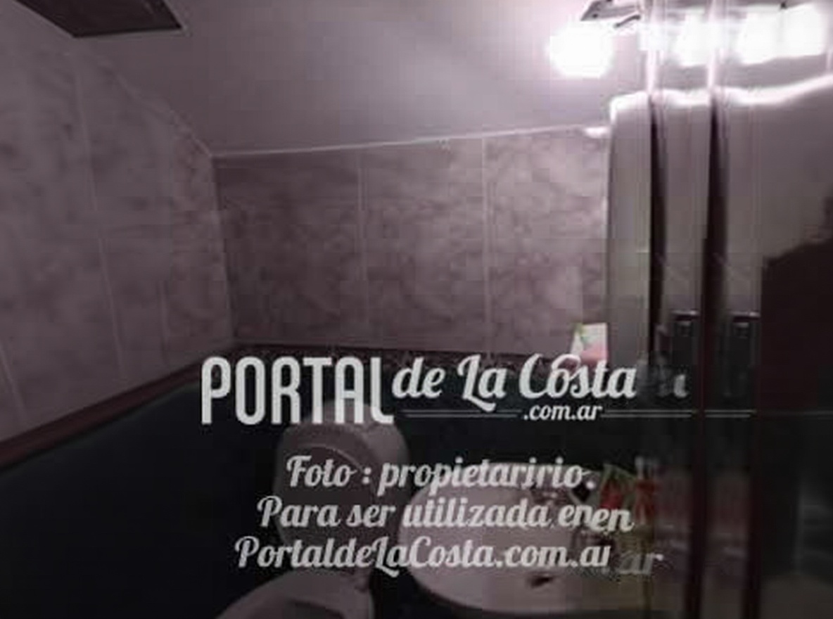 Triplex en Costa Azul con 2 baños y cocina comedor miniatura 8