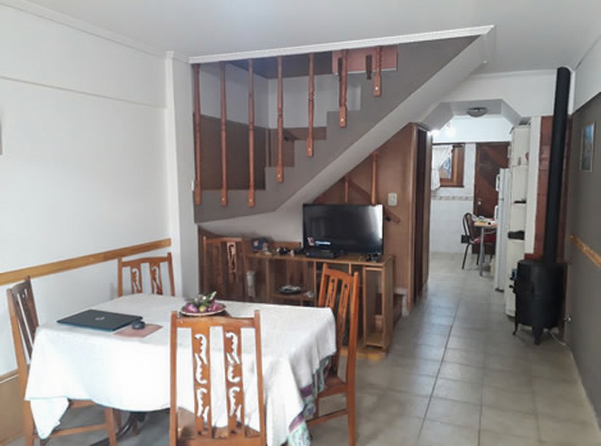 Tríplex con patio y parrilla en Mar del Tuyú miniatura 2