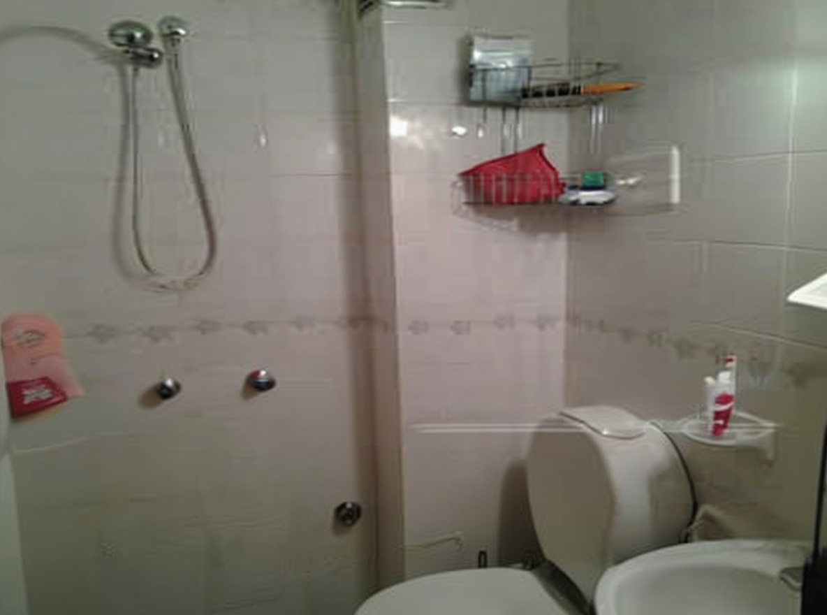 Tríplex con patio y parrilla en Mar del Tuyú miniatura 9