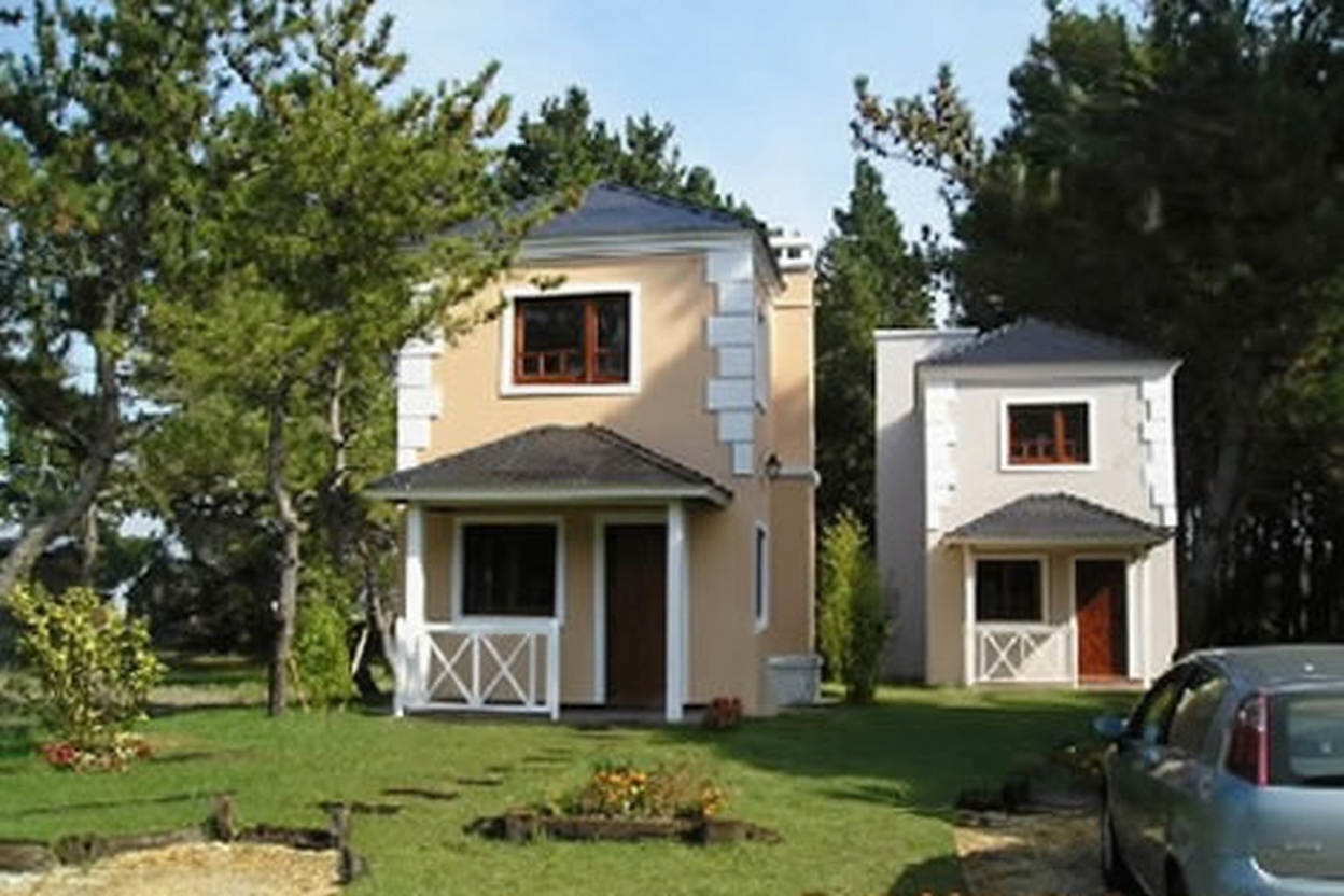 Cabañas con patio y parrilla a 700 metros del mar en Costa del Este