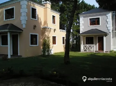 Cabañas con patio y parrilla a 700 metros del mar en Costa del Este foto 2