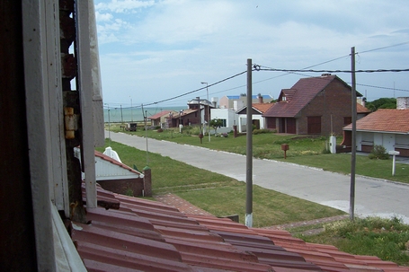 Chalet en zona centro a media cuadra del mar en Santa Clara miniatura 4