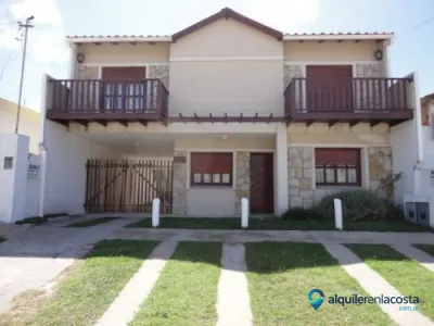 Departamentos para 2 y 4 personas a 1 cuadra del mar en Santa Clara del Mar