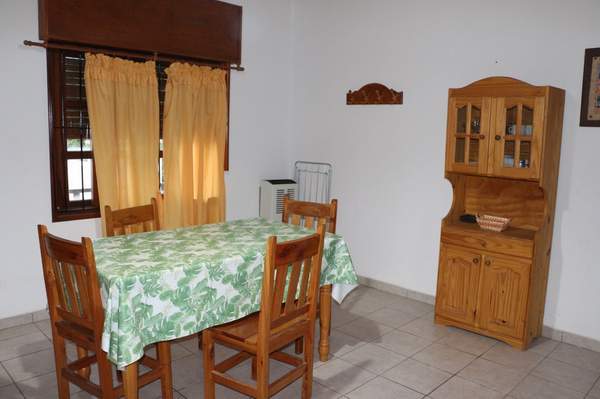 Departamentos para 2 y 4 personas a 1 cuadra del mar en Santa Clara del Mar miniatura 6