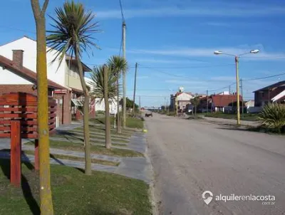 Dúplex para 6 personas a 1 cuadra del mar con parque y parrilla en Santa Clara foto 3