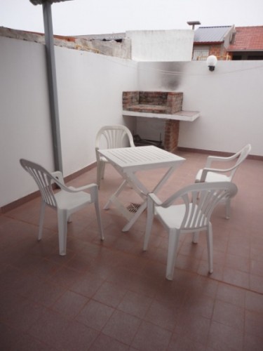 Dúplex amplio para 6 personas cerca del mar y del centro miniatura 3