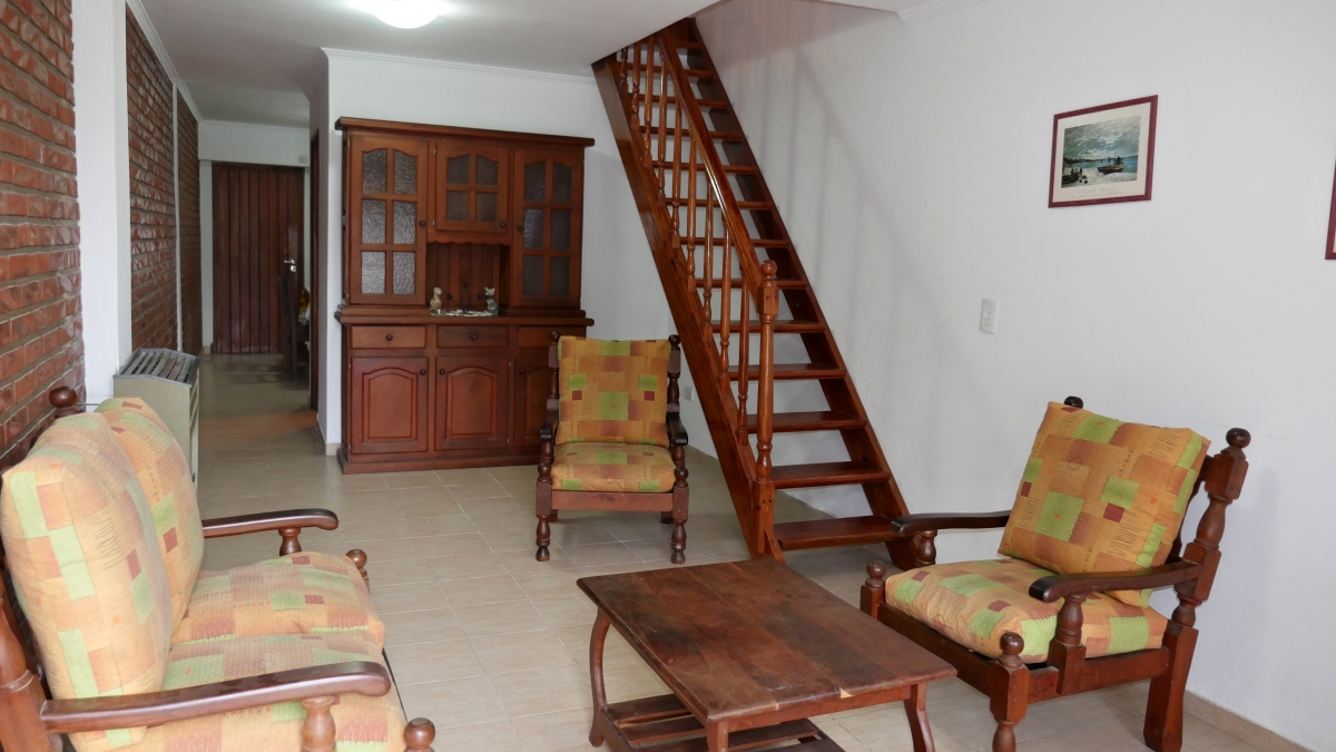 Dúplex amplio para 6 personas cerca del mar y del centro miniatura 8