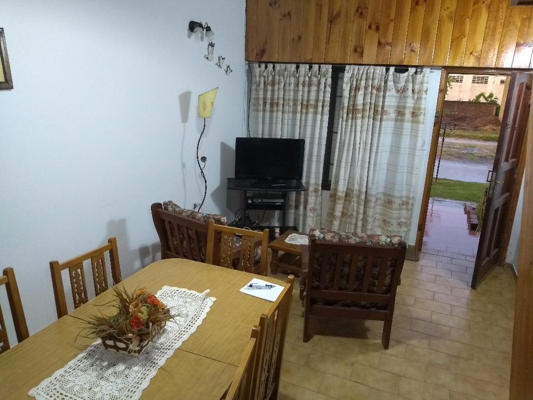 Chalet para 6 personas a 150 metros del mar en Santa Clara miniatura 3