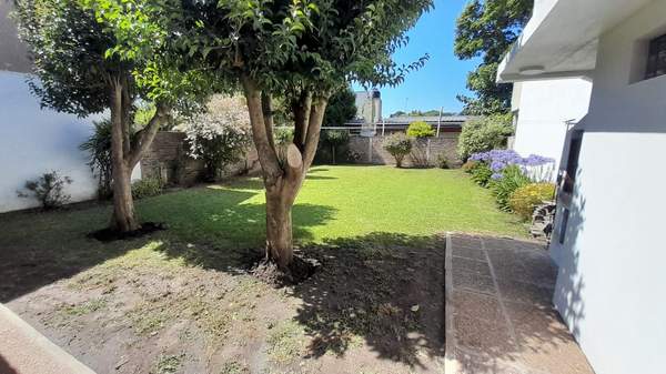 Chalet amplio para 6 personas a 3 cuadras del mar en Santa Clara miniatura 10