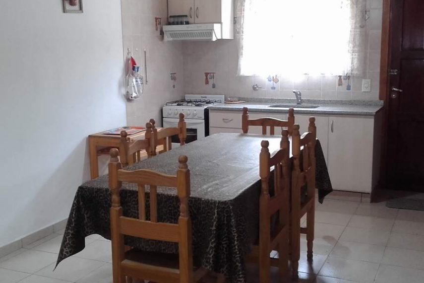 Dúplex a pasos del mar para 6 personas con parque y parrilla miniatura 5