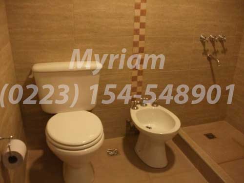 Dúplex en complejo familiar con detalles de categoría en Santa Clara miniatura 4