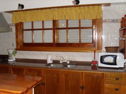 Departamento cerca del mar para escapadas en Santa Clara del Mar miniatura 4